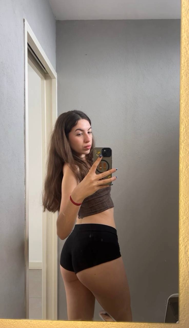 Amber in her underwear in Zhucheng