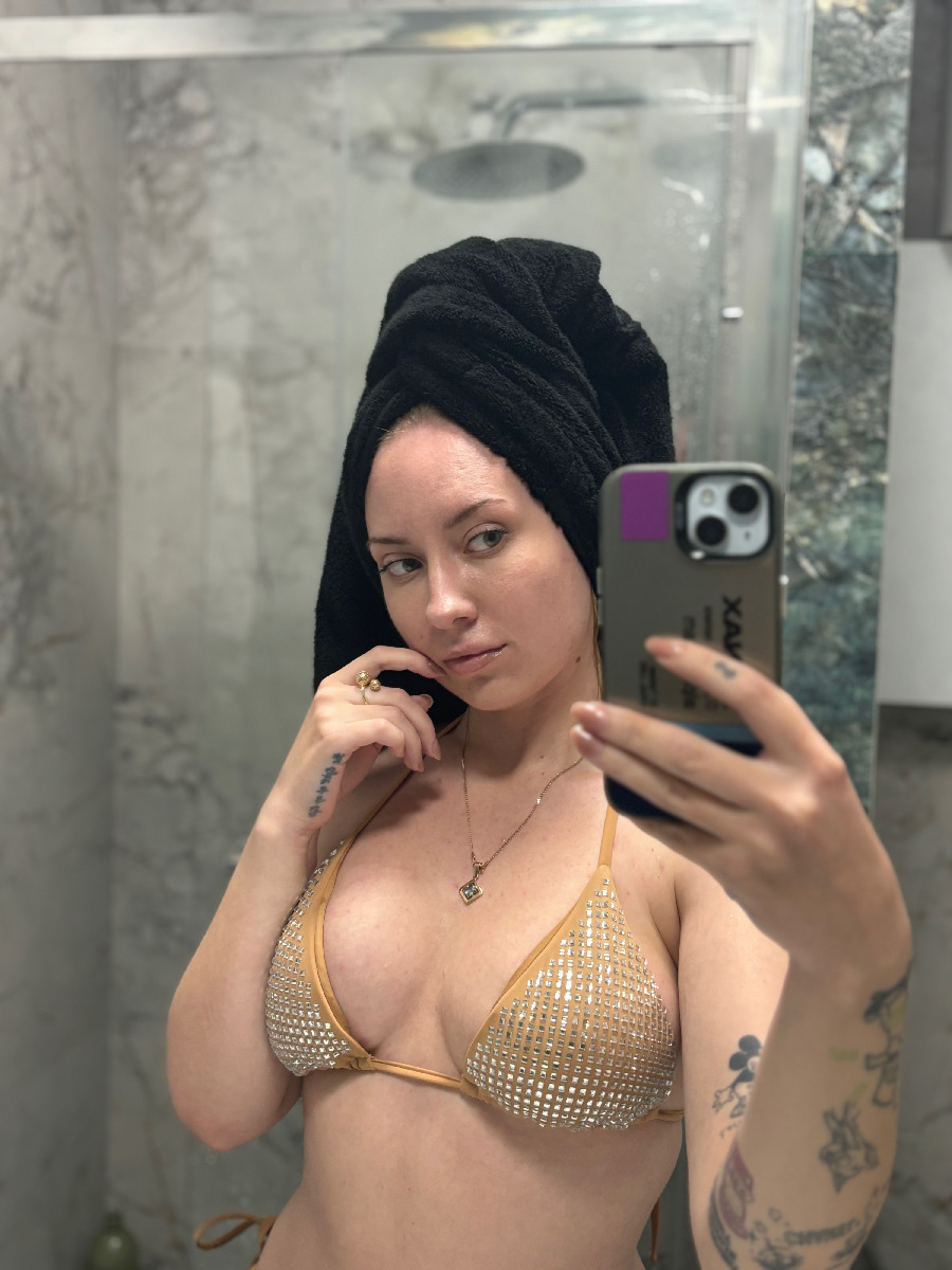 Nude girl KateV in Zhucheng